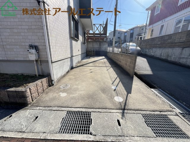 姫路市田寺東3丁目　　中古戸建の駐車場