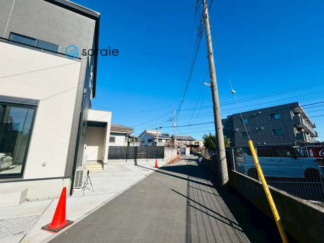 所沢市上新井5期全3棟　新築戸建　ティアラの前面道路含む現地写真|令和7年12月18日撮影。