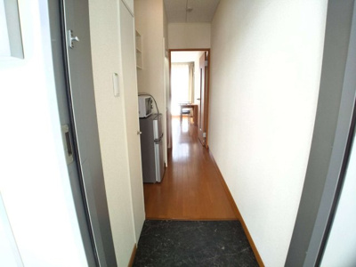 【玄関】 | レオパレスウエノ | 玄関ドアは防犯サムターン設置