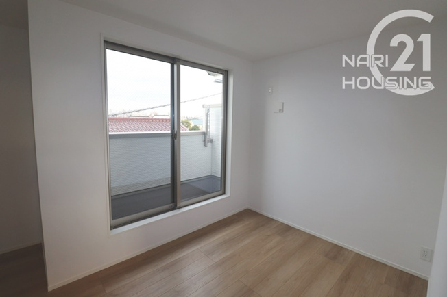 【寝室】 | 昭島市田中町1丁目　中古戸建 | 洋室約6.4帖