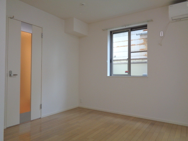 メゾン　ピアサイドの居間・リビング