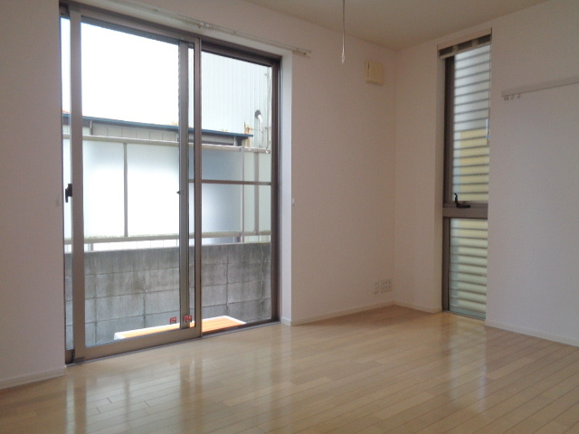 メゾン　ピアサイドの居間・リビング