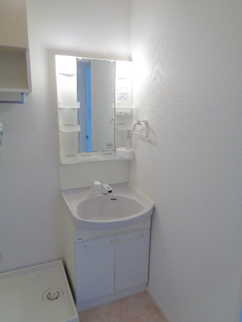 メゾン　ピアサイドの洗面所