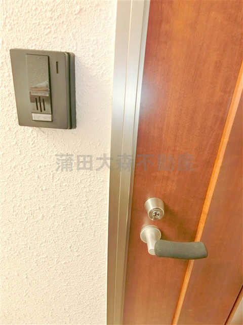 テラス久が原の玄関