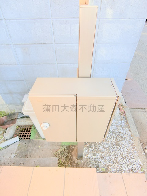 大田区東糀谷5丁目住宅の設備|メールボックス