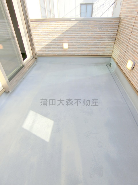 大田区東糀谷5丁目住宅のバルコニー