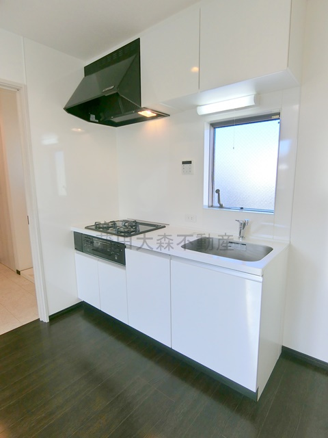 大田区東糀谷5丁目住宅のキッチン