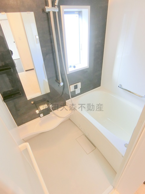 大田区東糀谷5丁目住宅の浴室