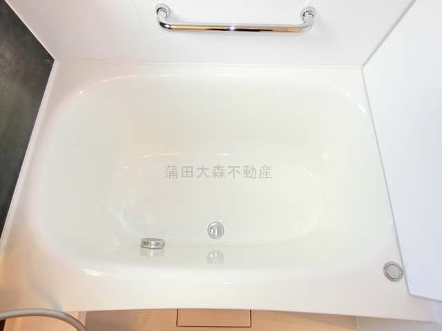 大田区東糀谷5丁目住宅の浴室