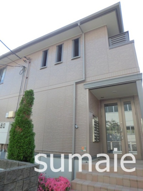 リビングタウン三橋のエントランス|エントランス