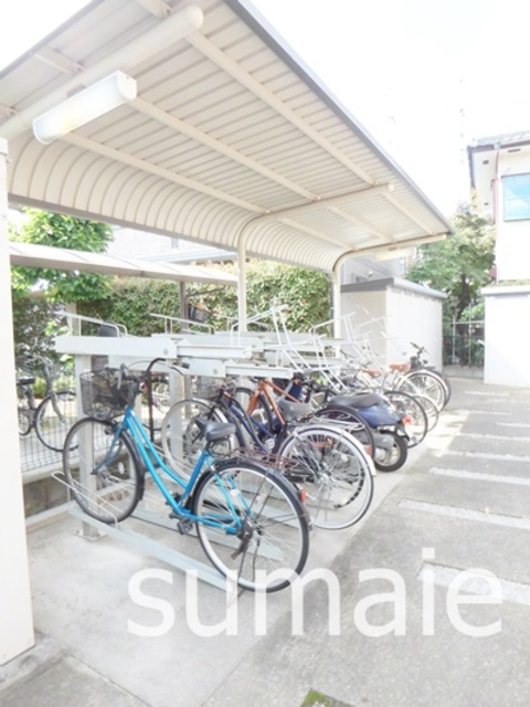 リビングタウン三橋のその他共用部分|駐輪場