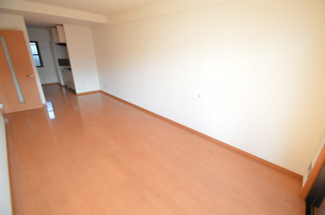 【居間・リビング】 | 壱番館元今泉