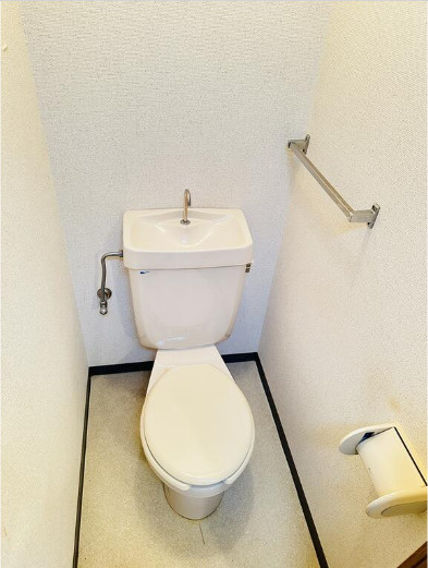 桑園ハウス　敷金0　駅近　南向きのトイレ