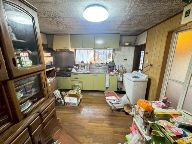 ひたちなか市大字足崎　中古戸建のキッチン