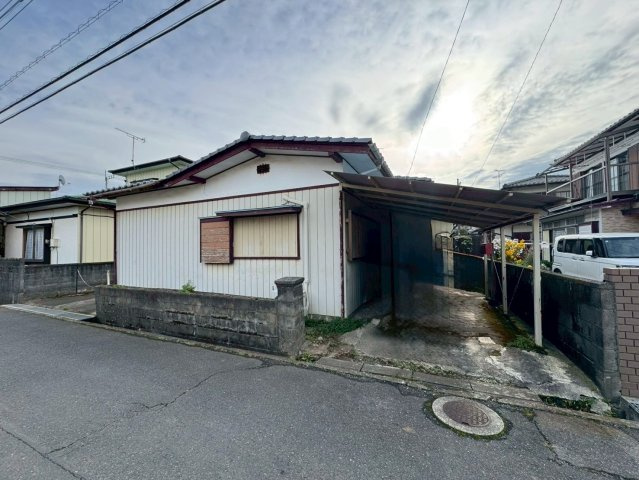 ひたちなか市大字足崎　中古戸建
