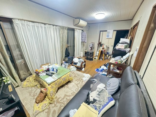 ひたちなか市大字足崎　中古戸建の居間・リビング