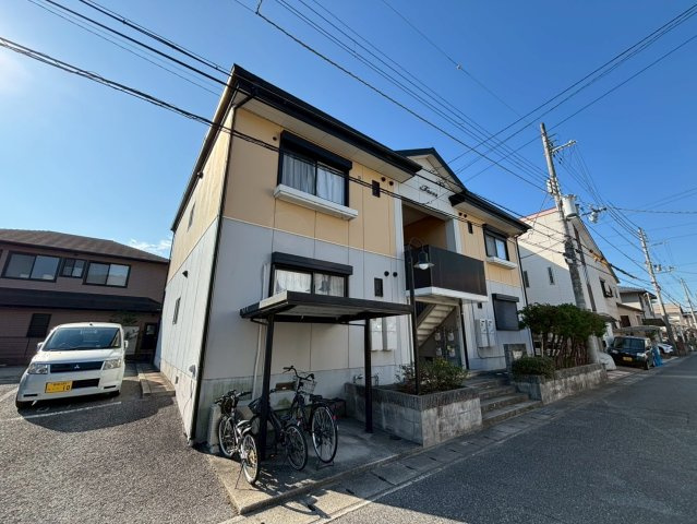 フォーレス御立東の外観