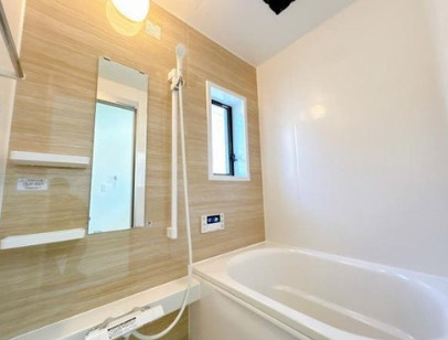 売中古戸建　中央区三島町の浴室