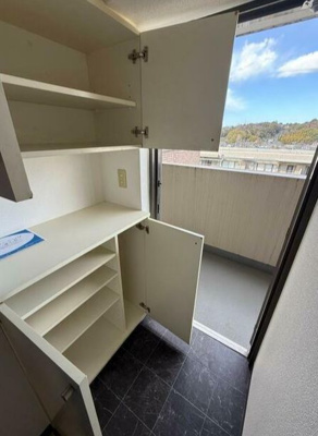 【玄関】 | アドバンテージヴィラ岡津 | 別室参考画像