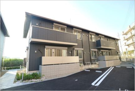 ソリッソ大久保町西島