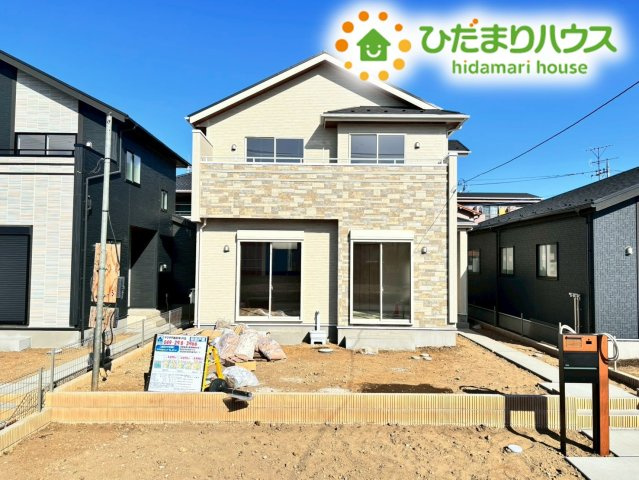 東松山市六軒町　新築一戸建て　ブルーミングガーデン　02の外観|徒歩圏内にお買い物施設が充実しております☆