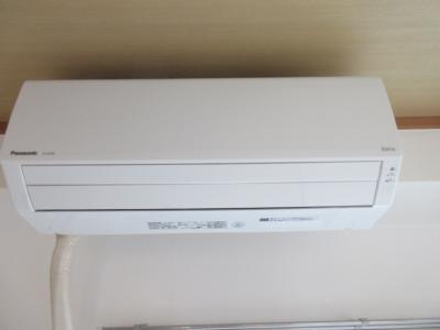 マンションいそい常盤の内装|エアコン　