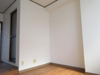 マンションいそい常盤の子供部屋|LDK