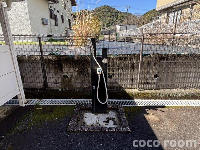 アイリスⅡの駐車場