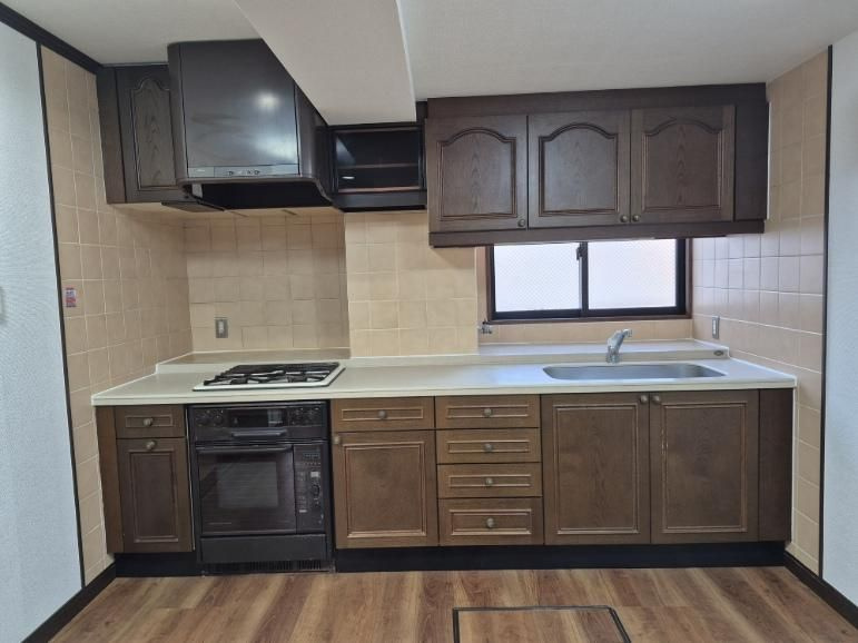 五宝堂ビルのキッチン