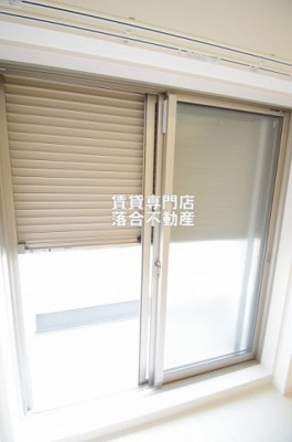 【セキュリティ】 | リブリ・カーサ・フェリーチェⅢ | シャッター付き