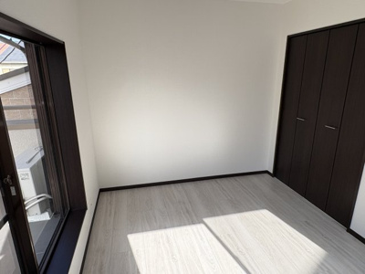 【洋室】 | 西加賀屋戸建