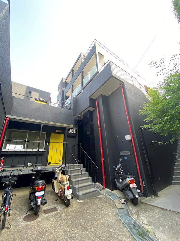 Dcourt六甲の外観