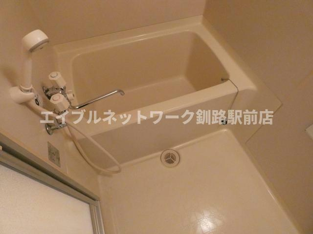 グリーンヒル８８の浴室