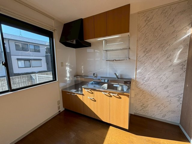 クレスト安室のキッチン