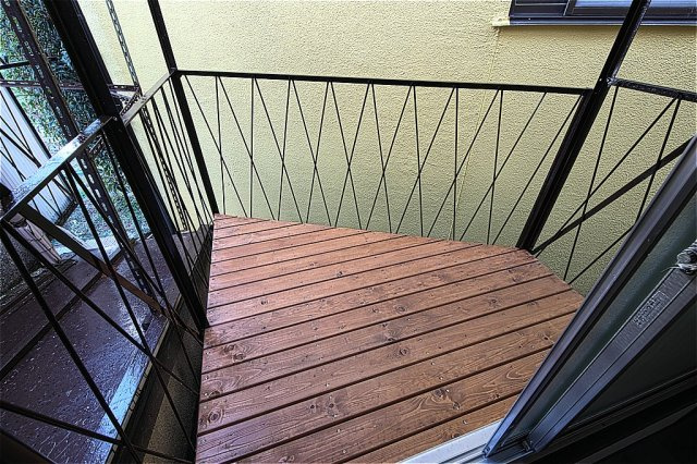 【バルコニー】