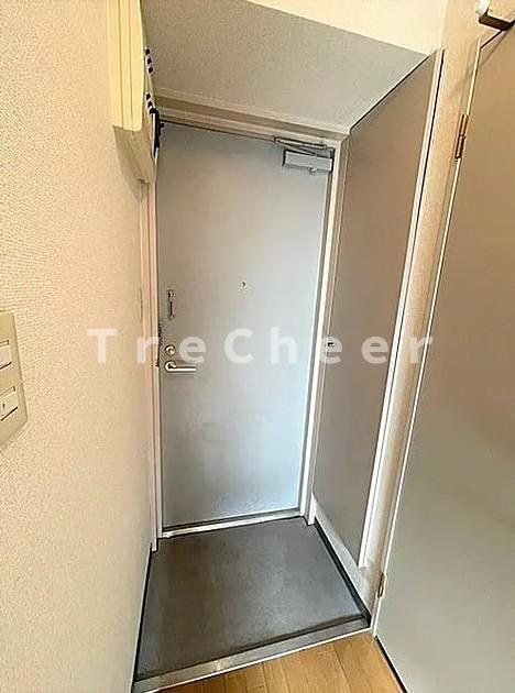 アスコット神楽坂の玄関