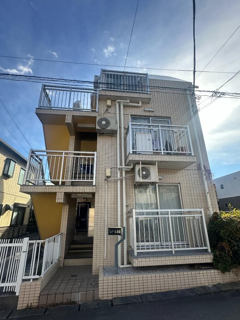 清瀬市元町１丁目の一棟マンションの外観
