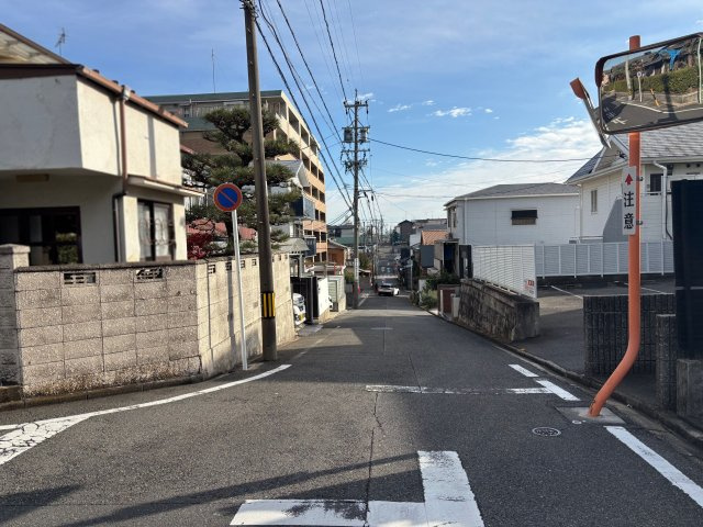 南区扇田町土地の前面道路含む現地写真