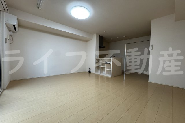 プリムローズの洋室|明るい洋室です