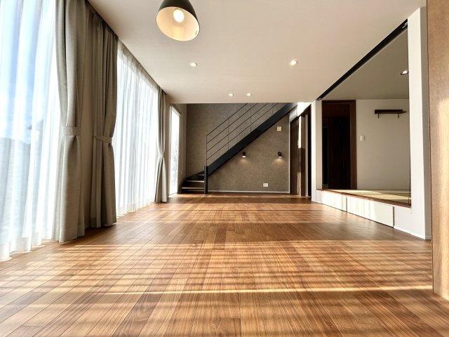 中古住宅　一日市場4丁目の居間・リビング