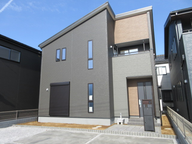 【仲介手数料無料】新築戸建　熊谷市万平町2-164（全4棟）の外観