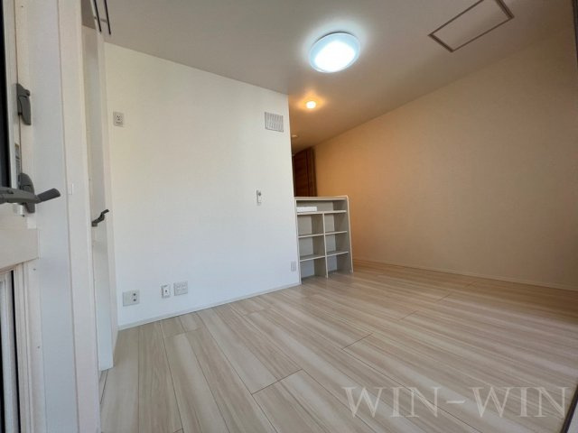 ヴェール柱の内装