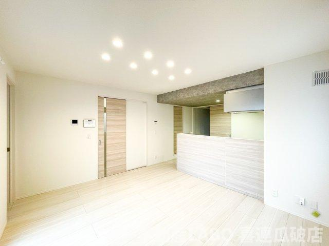 エスタブレ平野西の居間・リビング