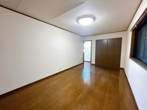 売中古戸建　中央区中島一丁目の洋室