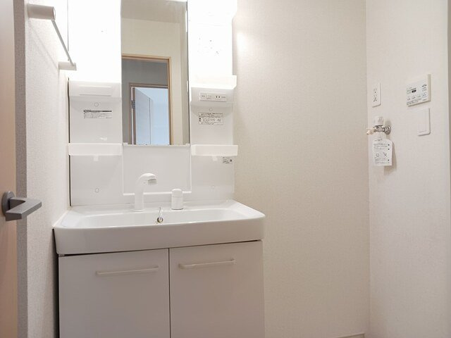 【洗面所】
