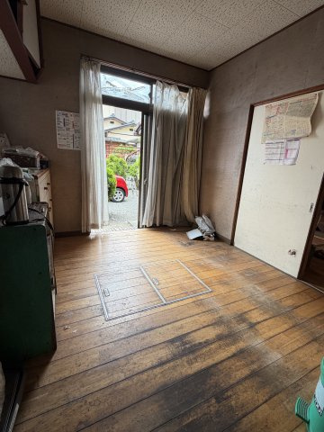 八代市松崎町中古戸建のダイニング