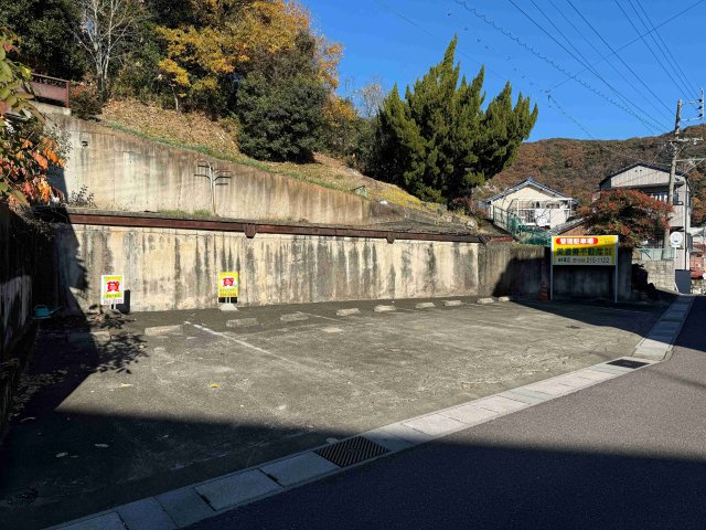 ６４８２３　岐阜市上加納山土地の外観