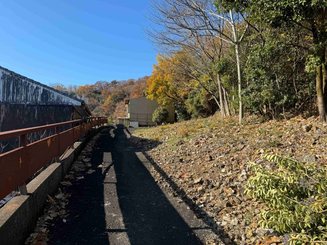 ６４８２３　岐阜市上加納山土地の外観