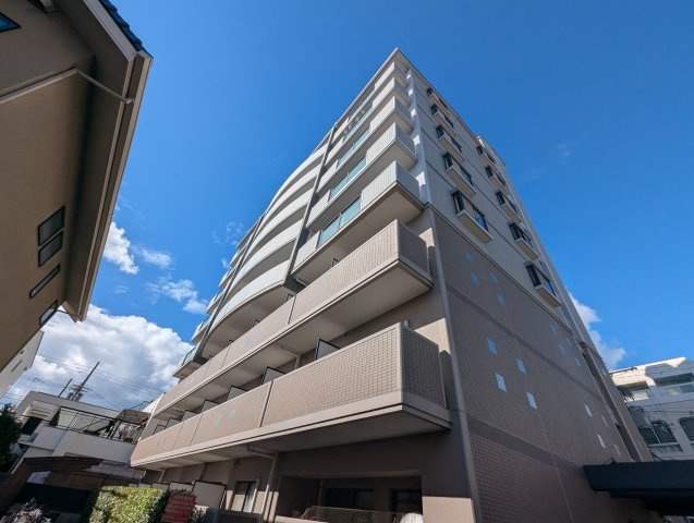 パークモダン伊丹の外観