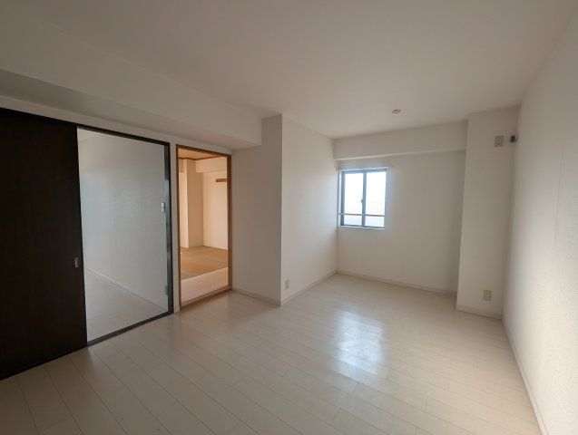 パークモダン伊丹の居間・リビング